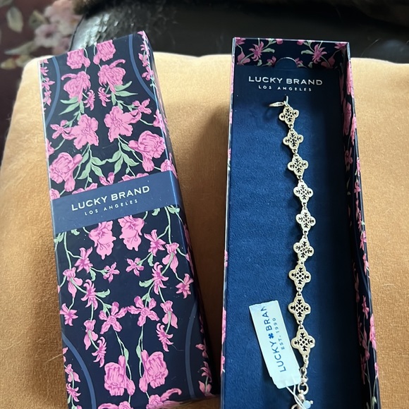 Lucky Brand Bracelets - Picture 4 of 5